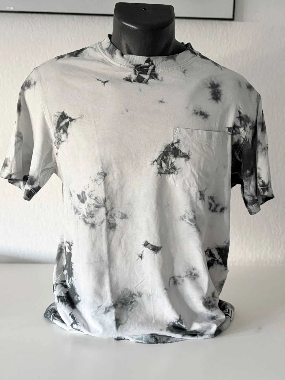 T-shirt Umbro Style Streetwear Vintage – Maat XS – Tie-Dye Grijs & Zwart – photo 2
